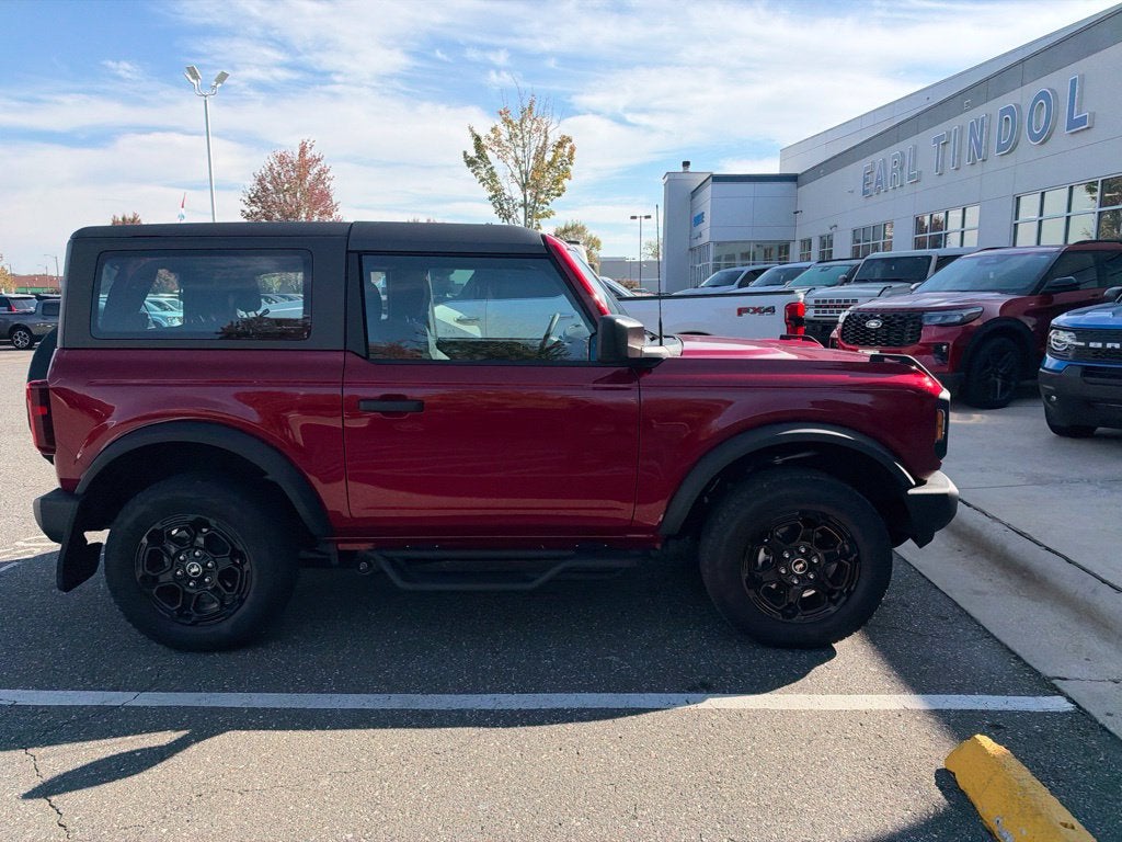 2025 Ford Bronco Base