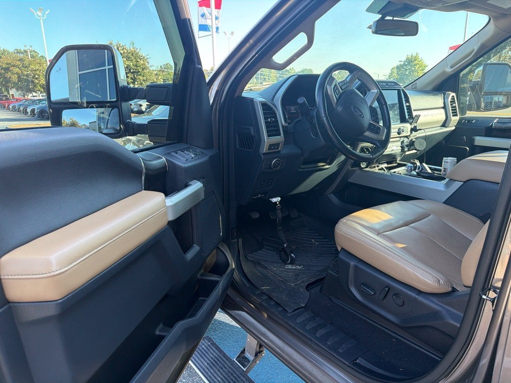 2022 Ford F-250SD Lariat