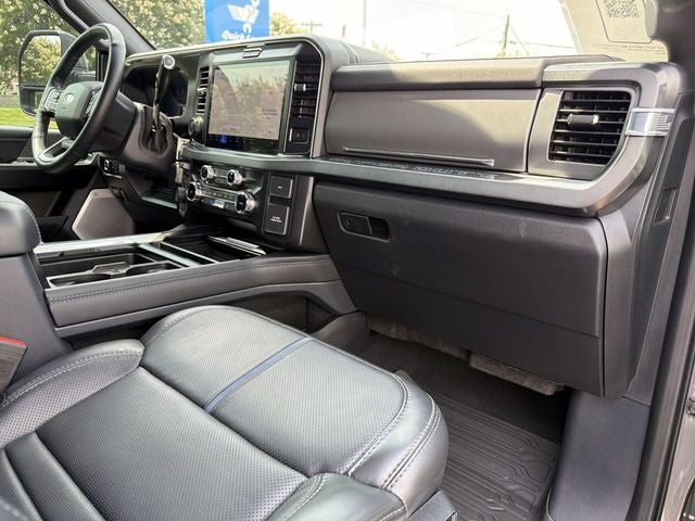 2025 Ford F-350SD Platinum