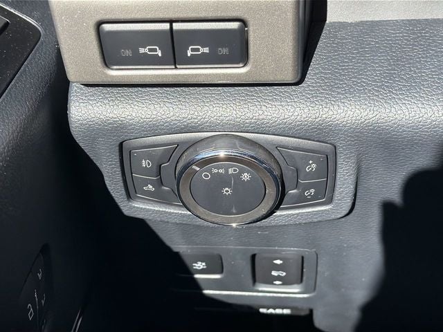 2022 Ford F-350SD Lariat