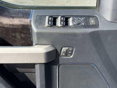 2022 Ford F-350SD Lariat