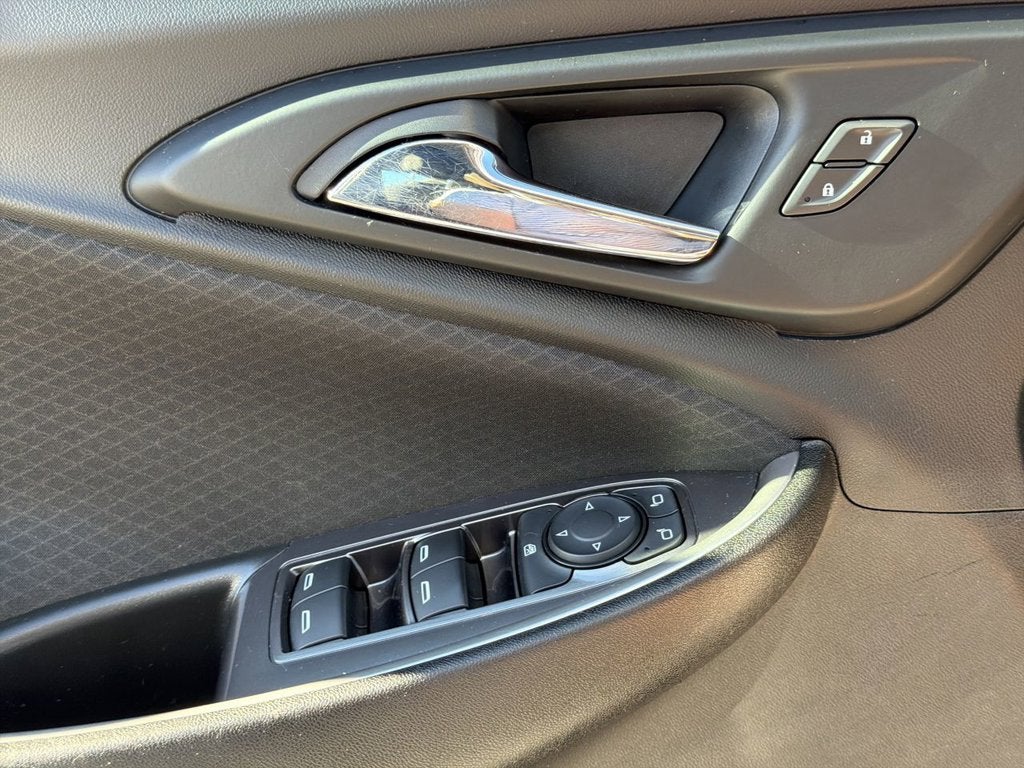 2022 Chevrolet Malibu LS 1FL