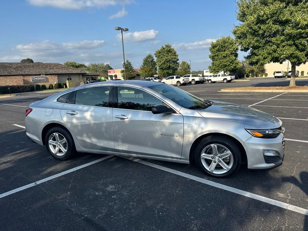 2022 Chevrolet Malibu LS 1FL