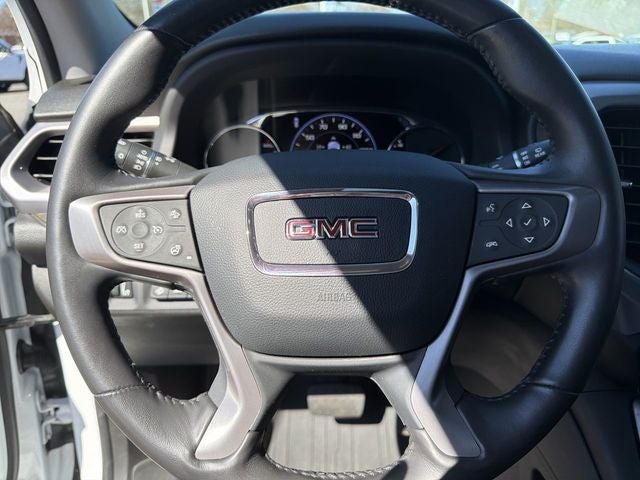 2021 GMC Acadia AT4