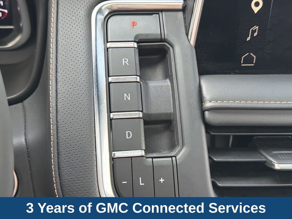 2023 GMC Yukon XL AT4