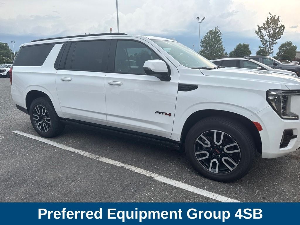 2023 GMC Yukon XL AT4