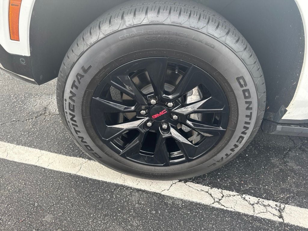 2025 GMC Yukon XL AT4