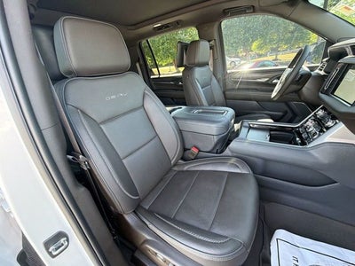 2023 GMC Yukon XL Denali
