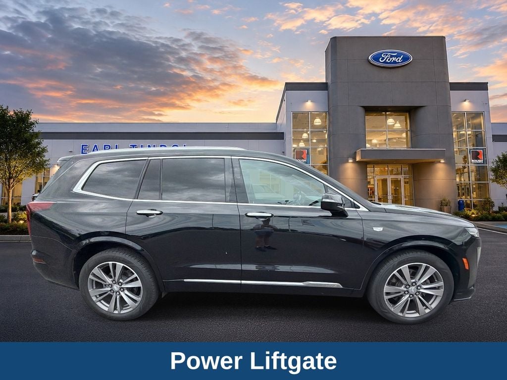 2021 Cadillac XT6 Premium Luxury