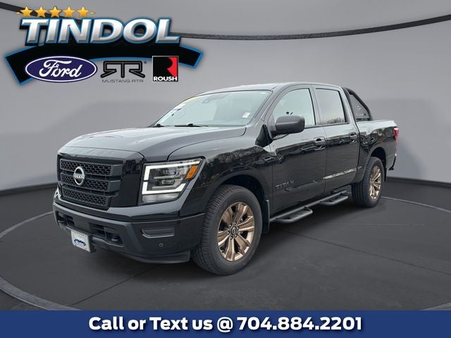 2024 Nissan Titan SV