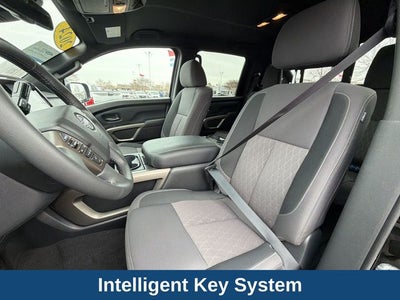 2024 Nissan Titan SV