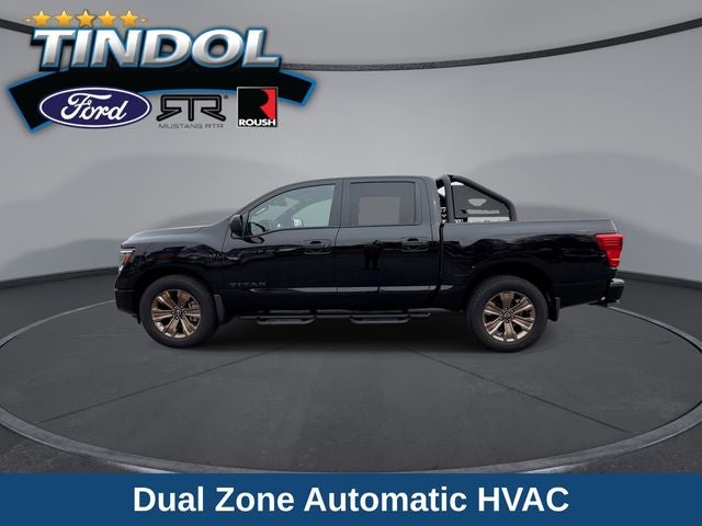 2024 Nissan Titan SV