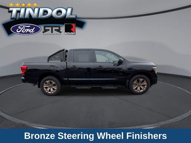 2024 Nissan Titan SV