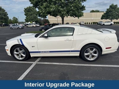 2008 Ford Mustang Base