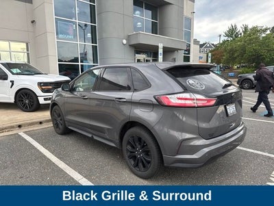 2022 Ford Edge SE