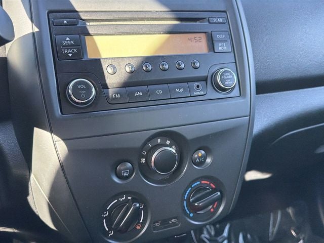 2016 Nissan Versa 1.6 S Plus