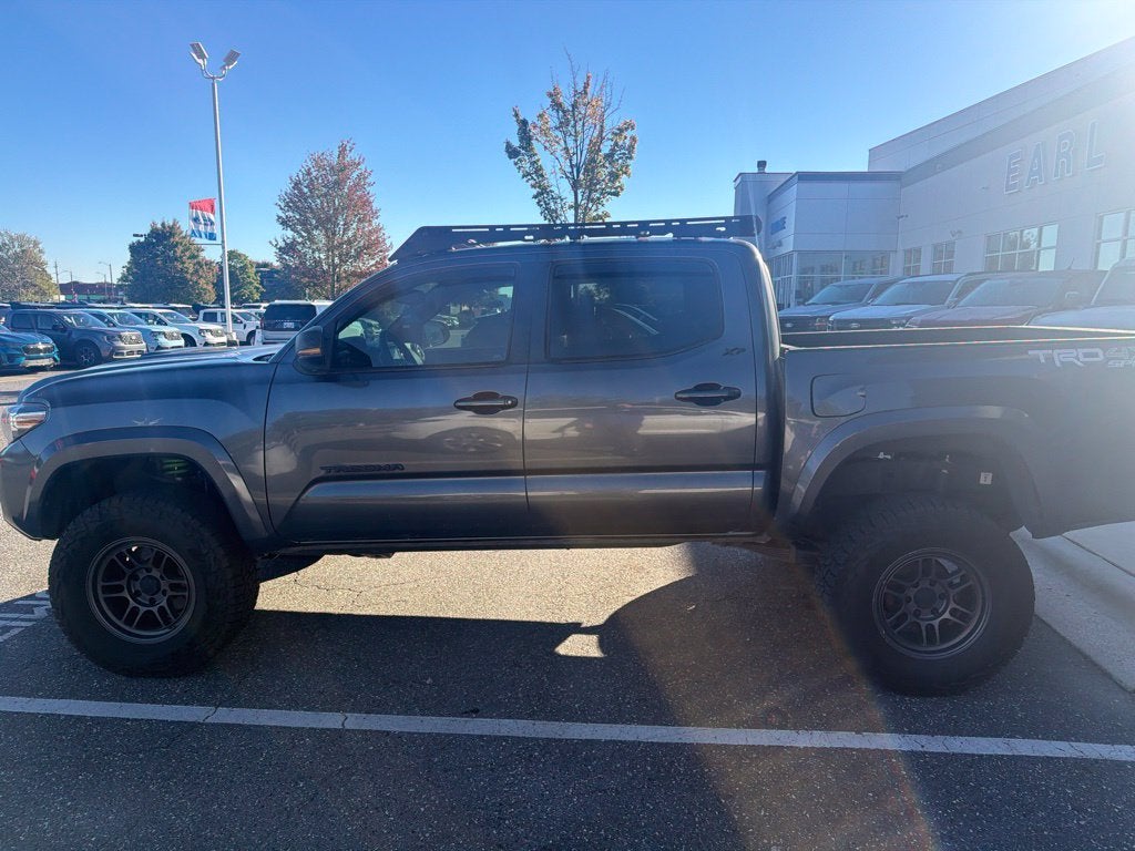 2020 Toyota Tacoma TRD Sport V6