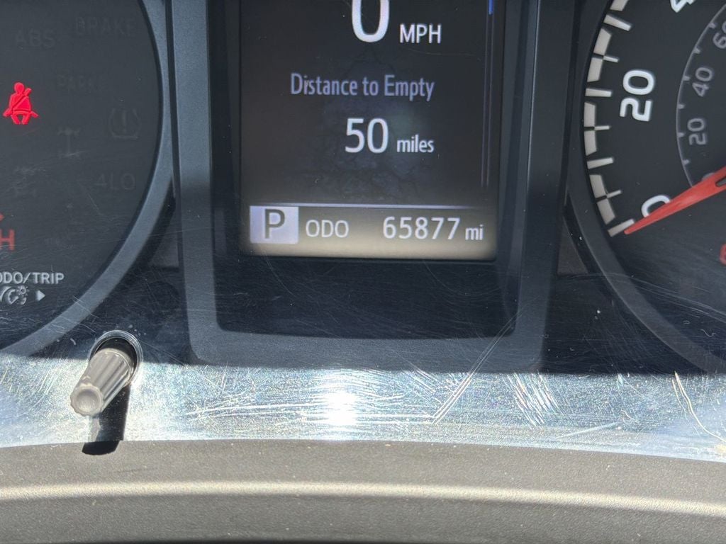 2022 Toyota Tacoma SR V6