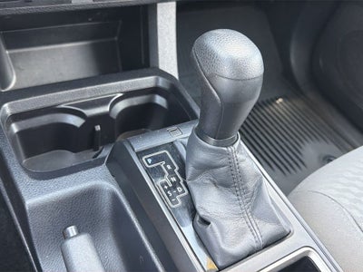 2022 Toyota Tacoma SR V6