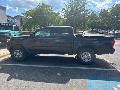 2022 Toyota Tacoma SR V6