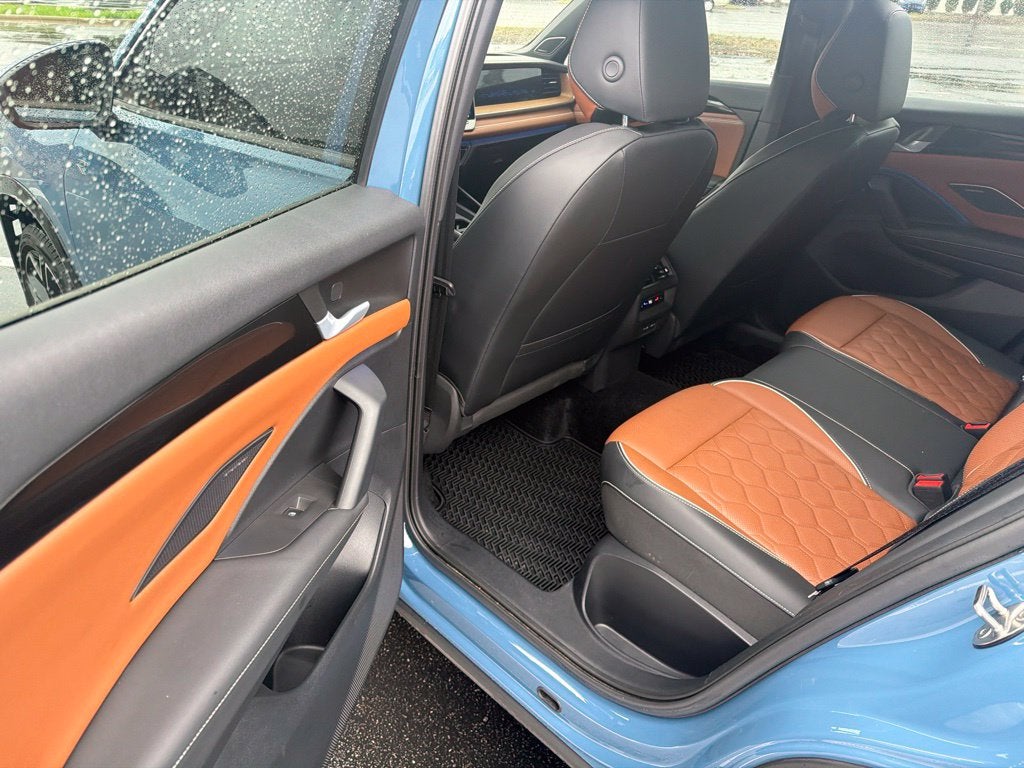 2025 Volkswagen Tiguan 2.0T SEL R-Line