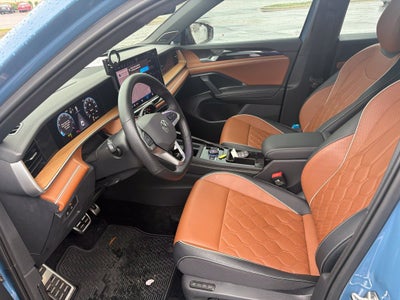 2025 Volkswagen Tiguan 2.0T SEL R-Line