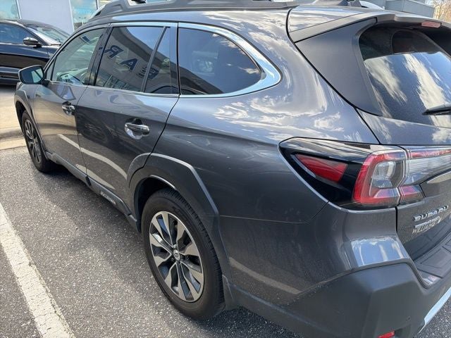 2023 Subaru Outback Touring