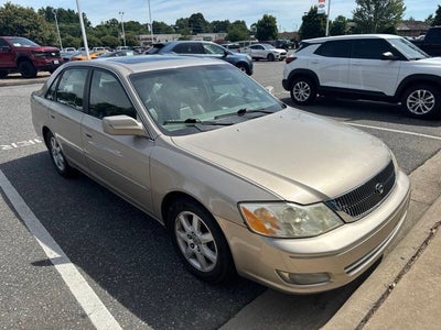 2000 Toyota Avalon Base