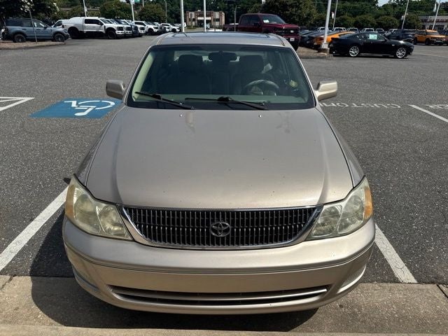 2000 Toyota Avalon Base