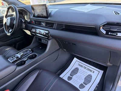 2025 Honda Pilot Black Edition