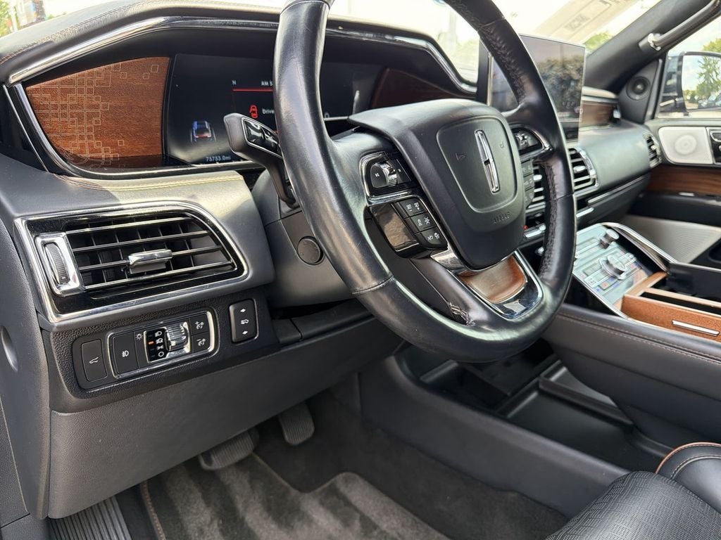2022 Lincoln Navigator L Black Label