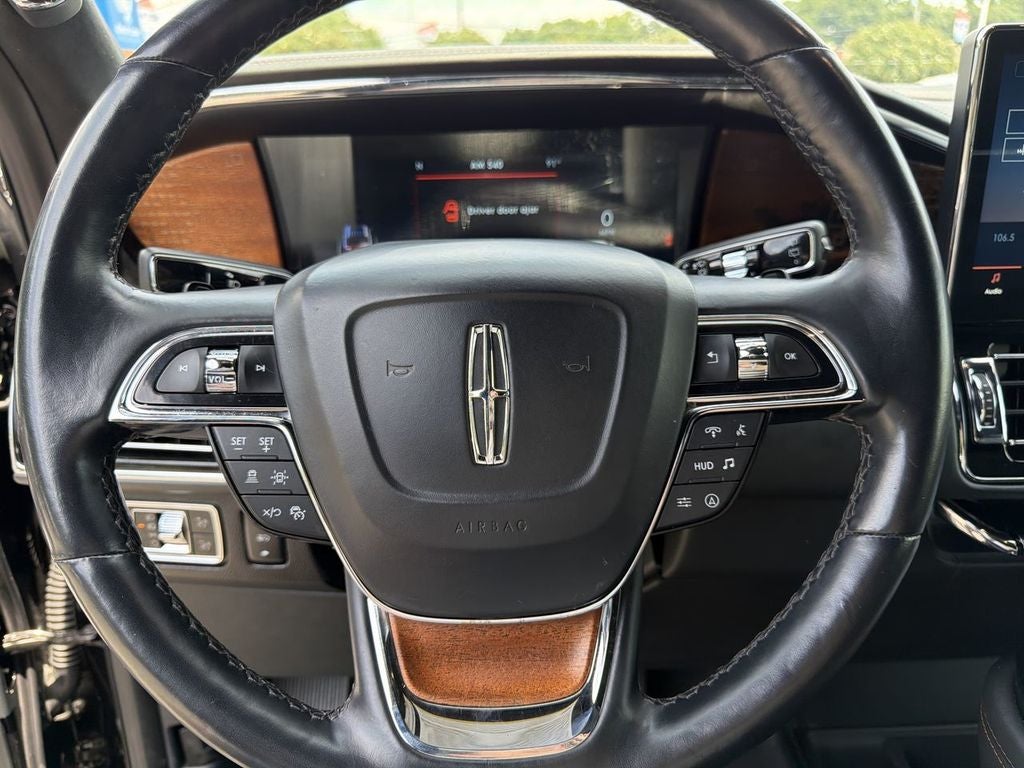 2022 Lincoln Navigator L Black Label