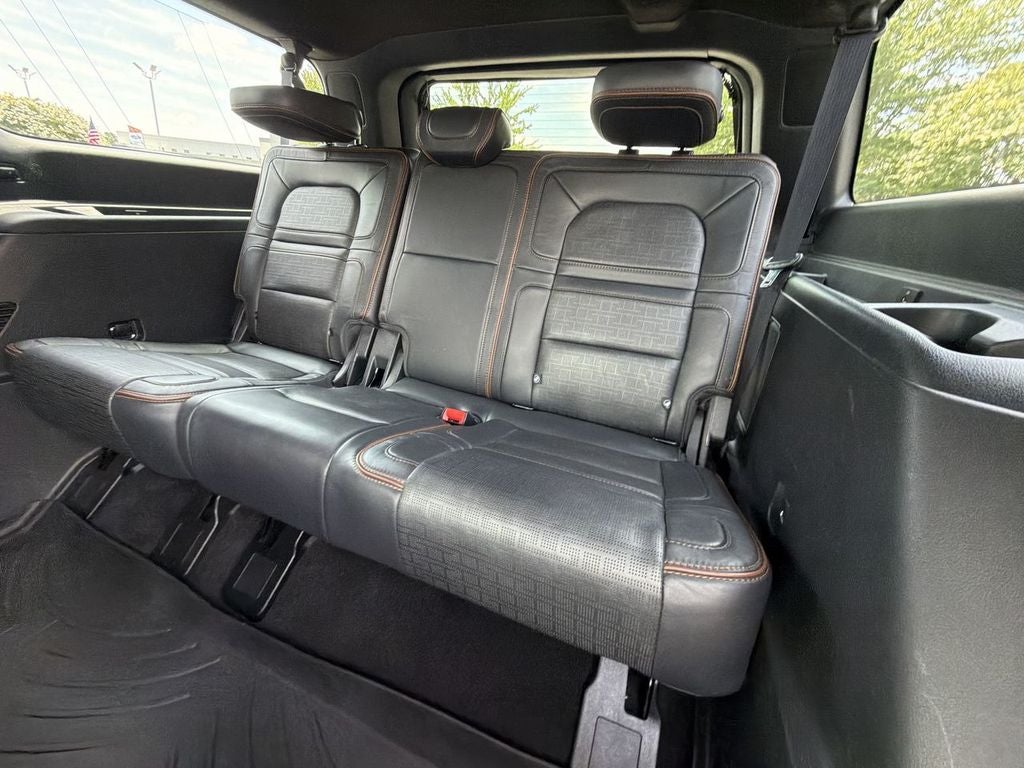 2022 Lincoln Navigator L Black Label