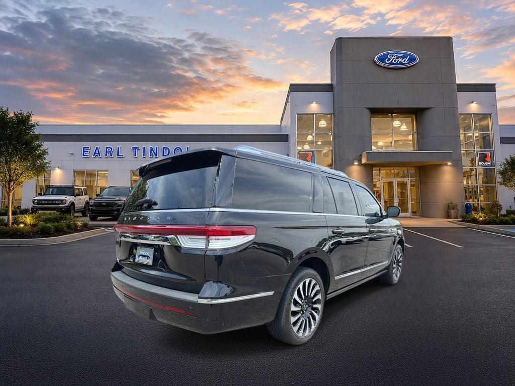 2022 Lincoln Navigator L Black Label
