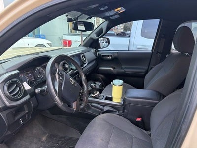 2016 Toyota Tacoma SR5