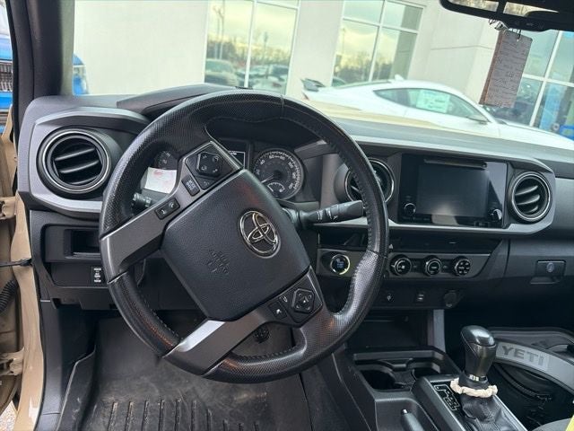 2016 Toyota Tacoma SR5