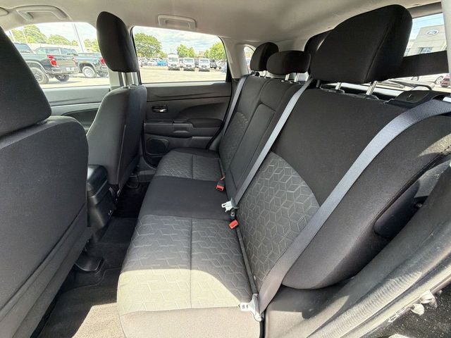 2022 Mitsubishi Outlander Sport 2.0 LE