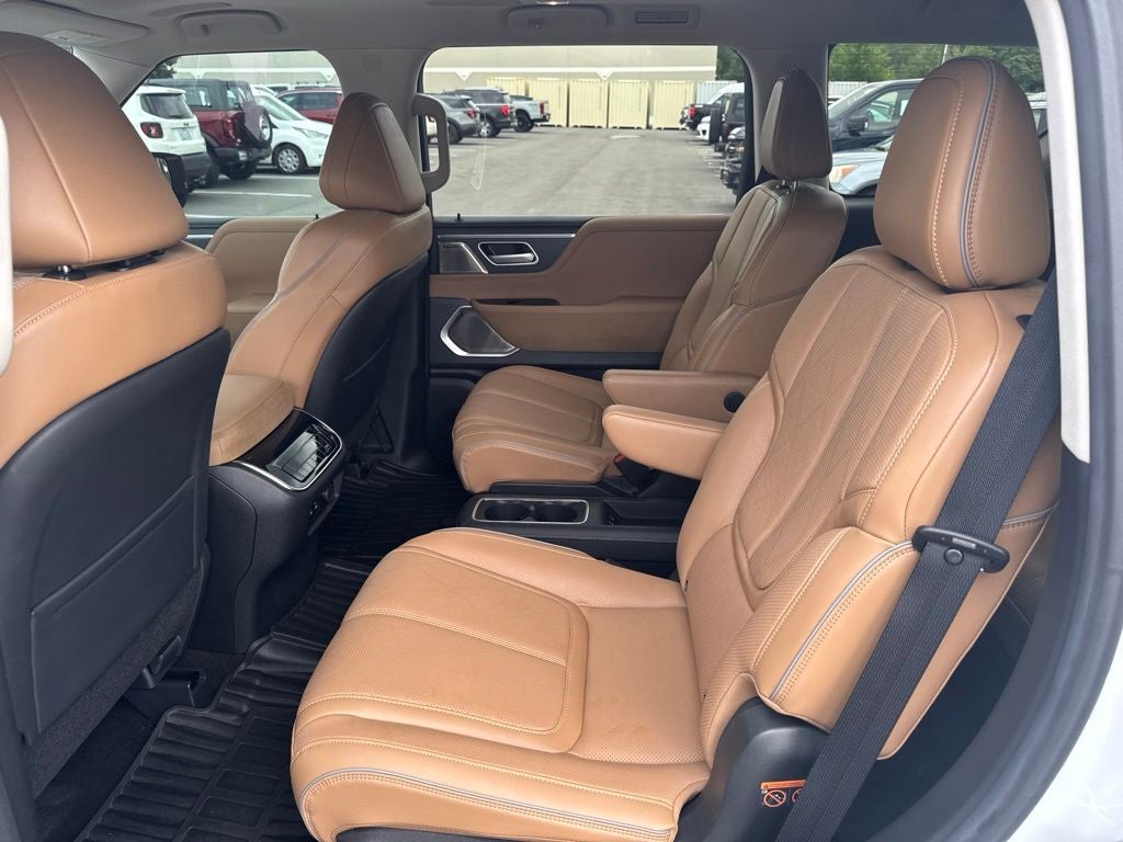 2025 INFINITI QX80 SENSORY