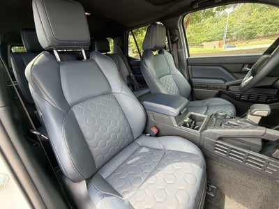 2026 Toyota 4Runner i-FORCE MAX Hybrid Platinum