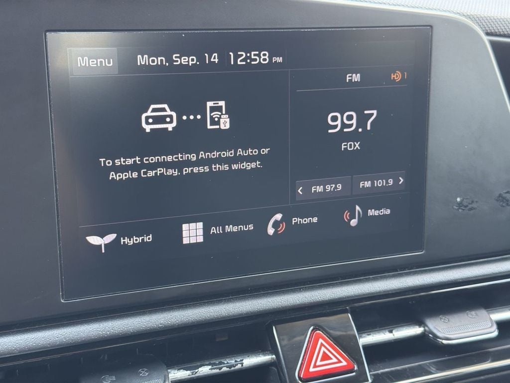2023 Kia Niro LX