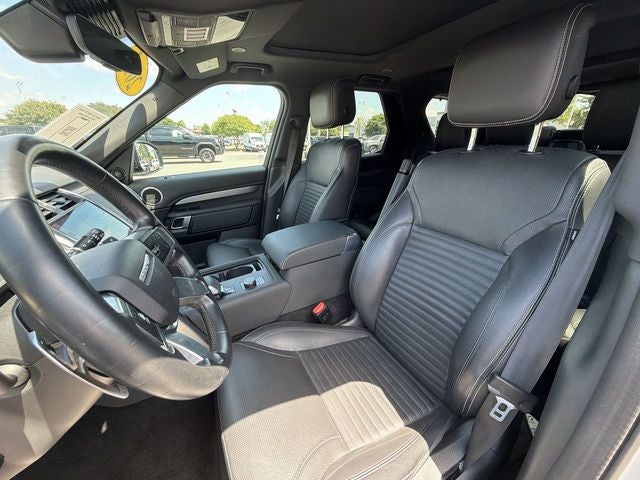 2023 Land Rover Discovery S R-Dynamic