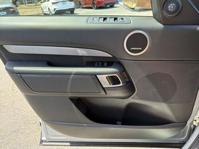 2023 Land Rover Discovery S R-Dynamic