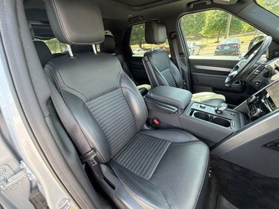 2023 Land Rover Discovery S R-Dynamic