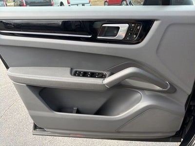 2020 Porsche Cayenne Coupe S
