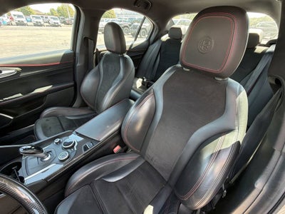2017 Alfa Romeo Giulia Quadrifoglio