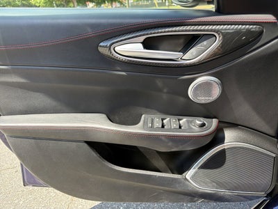 2017 Alfa Romeo Giulia Quadrifoglio