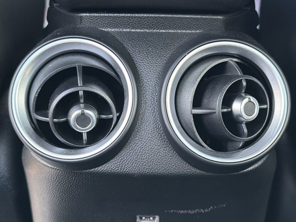 2017 Alfa Romeo Giulia Quadrifoglio