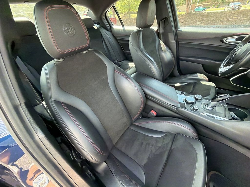 2017 Alfa Romeo Giulia Quadrifoglio