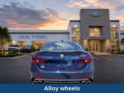 2017 Alfa Romeo Giulia Quadrifoglio