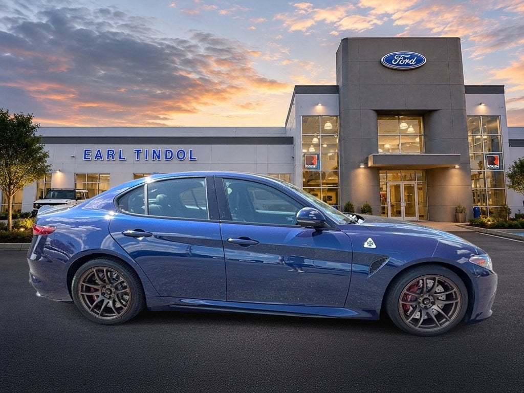 2017 Alfa Romeo Giulia Quadrifoglio